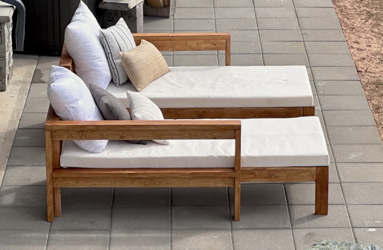 Woodworking Hub 2x4 Outdoor Chaise Lounge